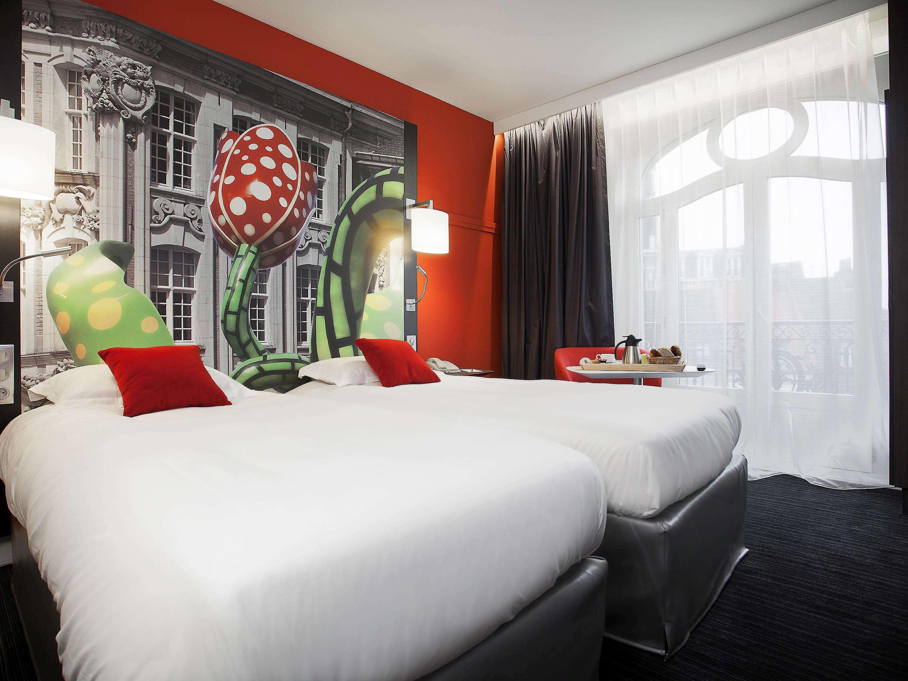 Mercure Lille Centre Grand Place Bagian luar foto
