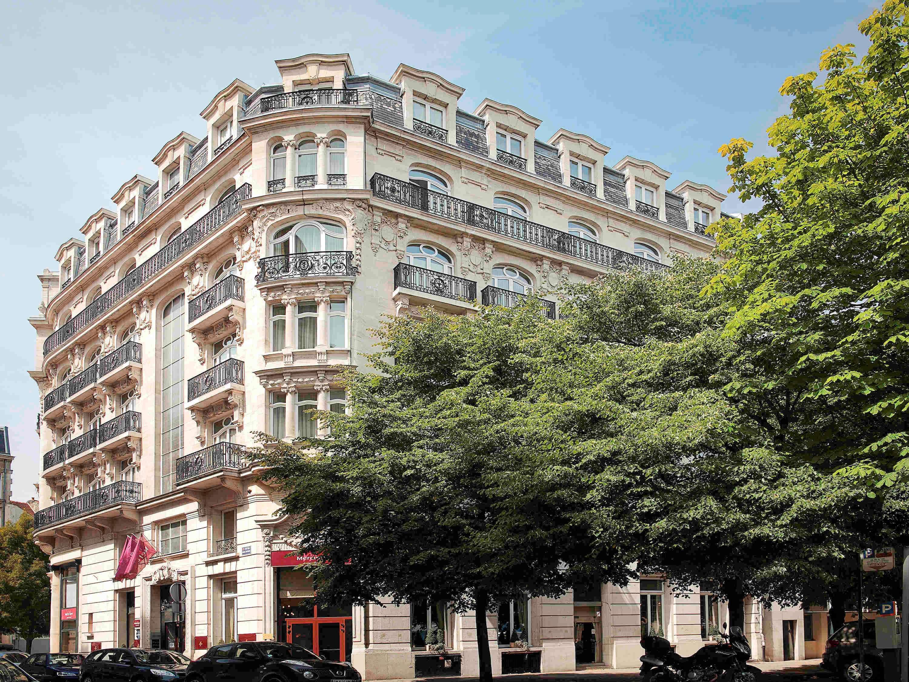 Mercure Lille Centre Grand Place Bagian luar foto