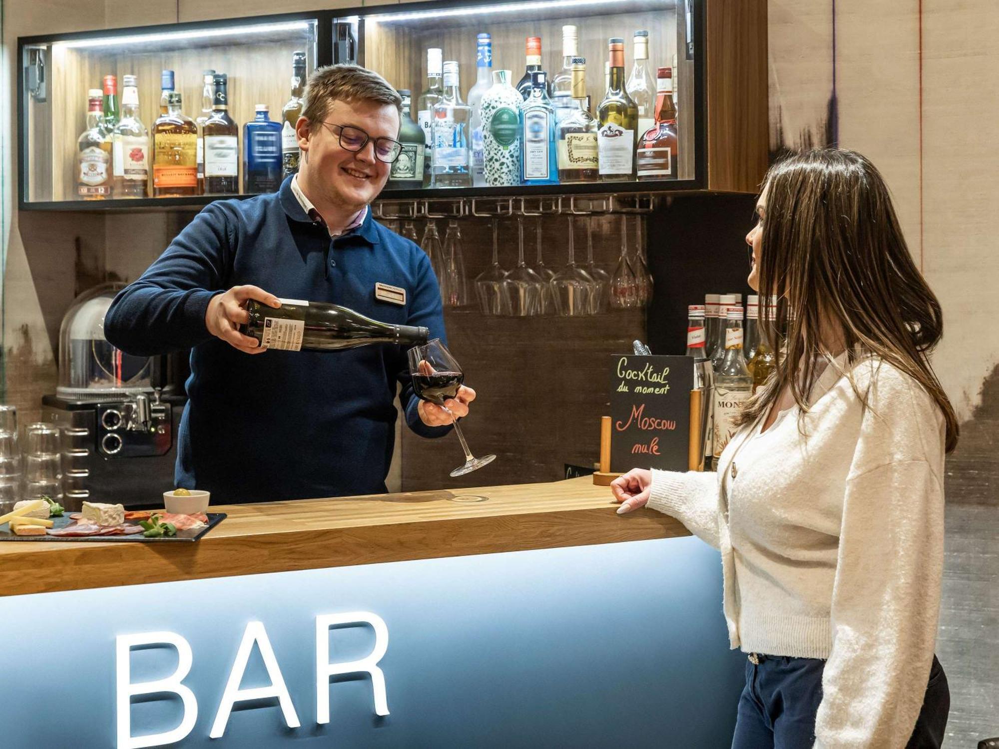 Mercure Lille Centre Grand Place Bagian luar foto