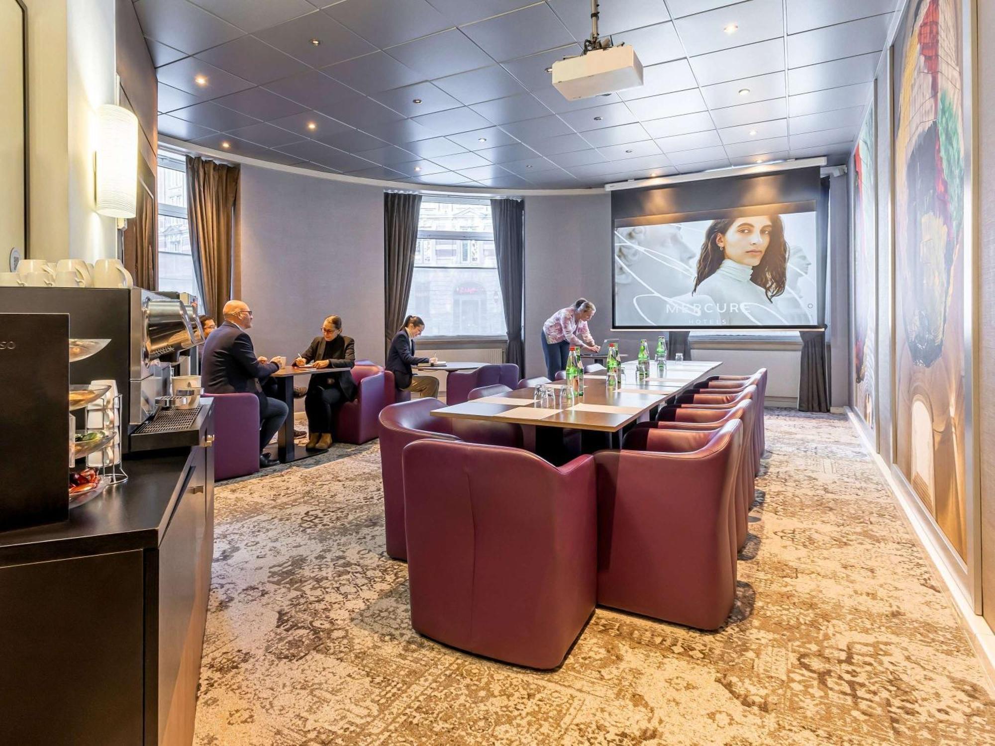 Mercure Lille Centre Grand Place Bagian luar foto