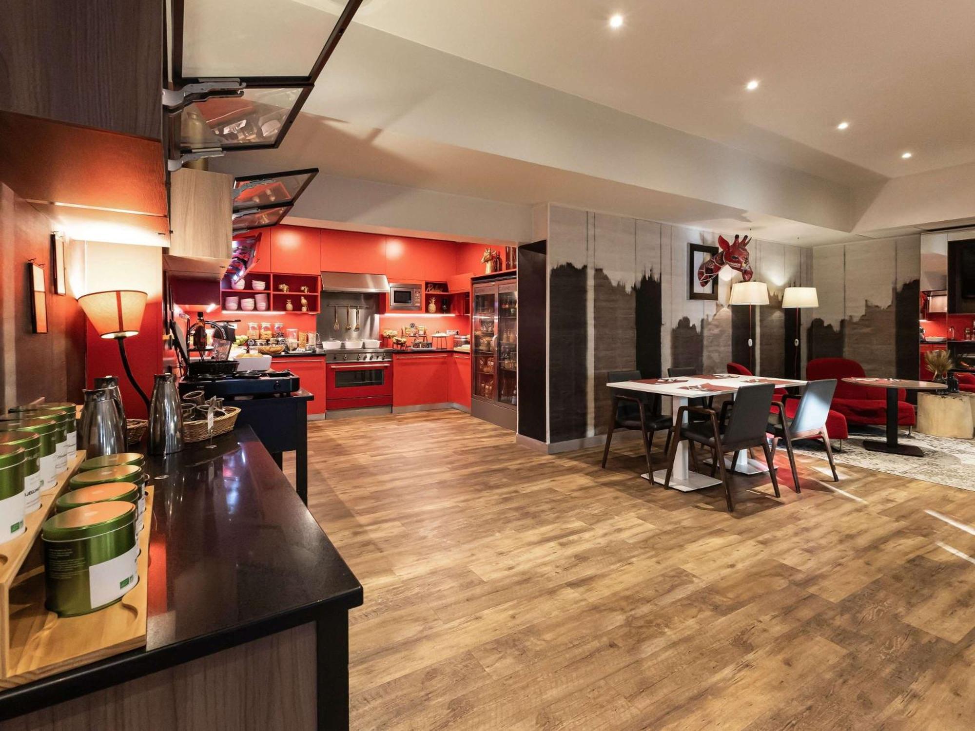 Mercure Lille Centre Grand Place Bagian luar foto
