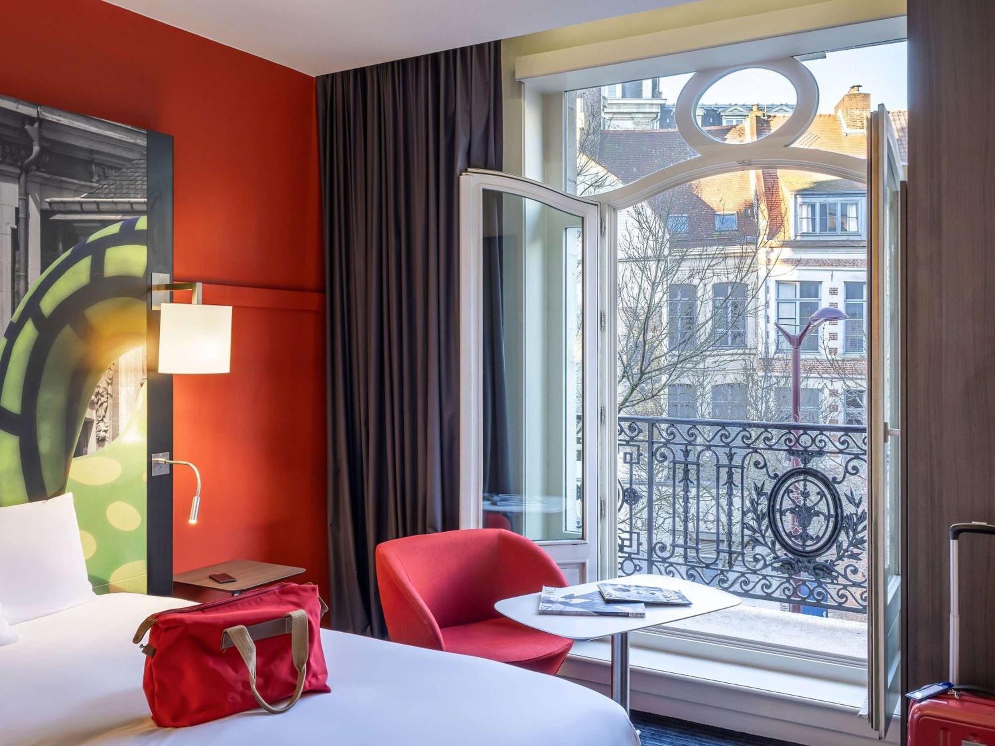 Mercure Lille Centre Grand Place Bagian luar foto