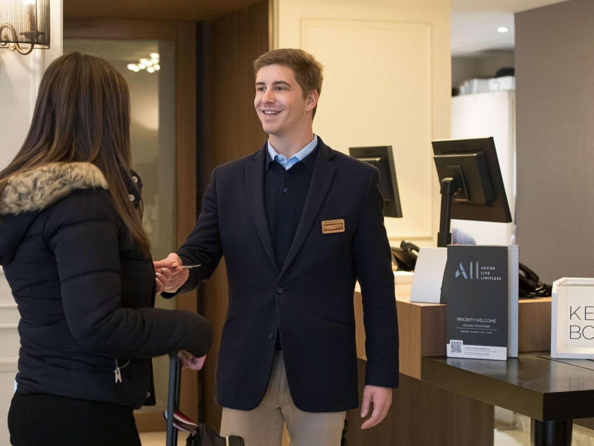 Mercure Lille Centre Grand Place Bagian luar foto