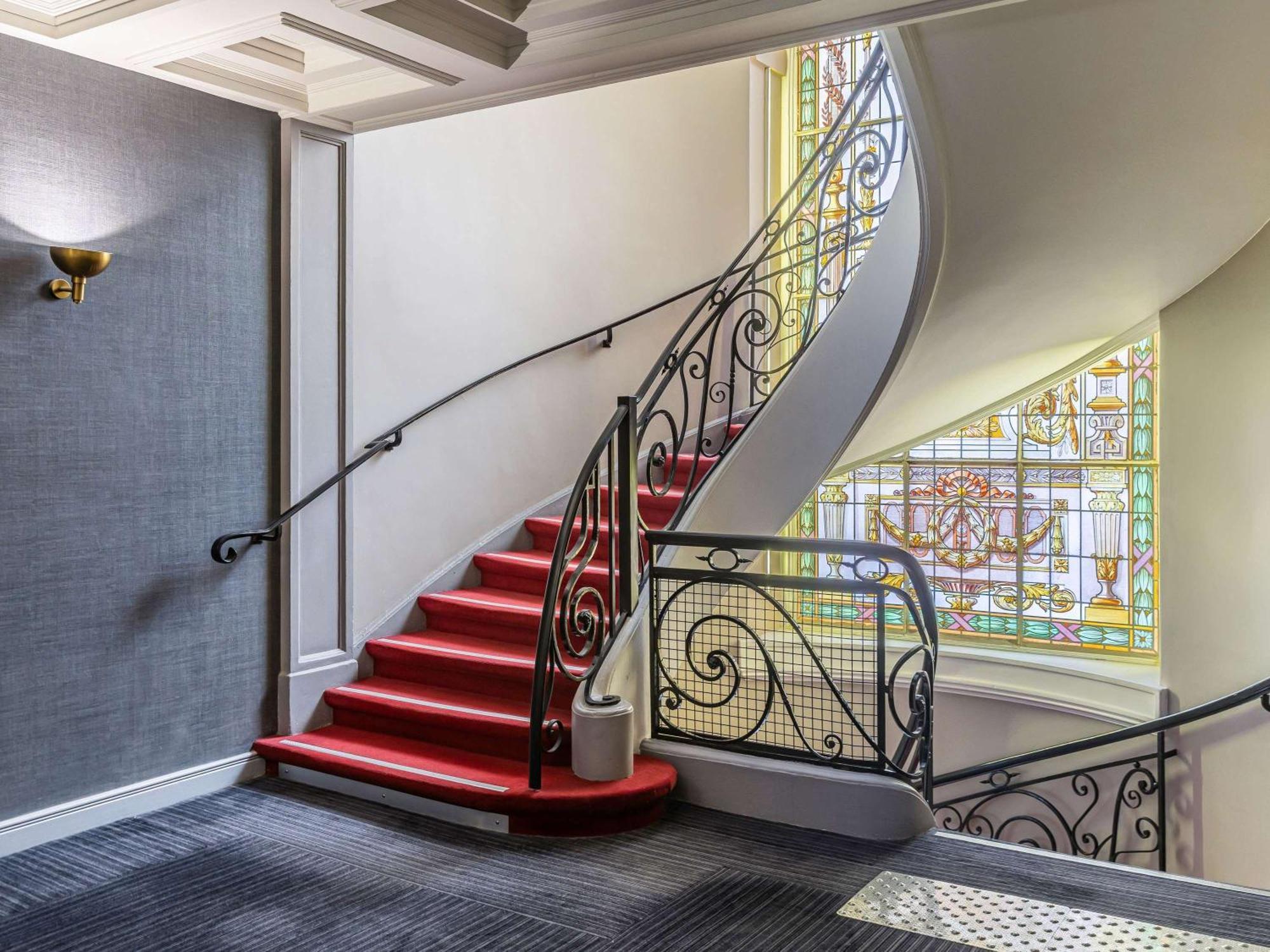 Mercure Lille Centre Grand Place Bagian luar foto