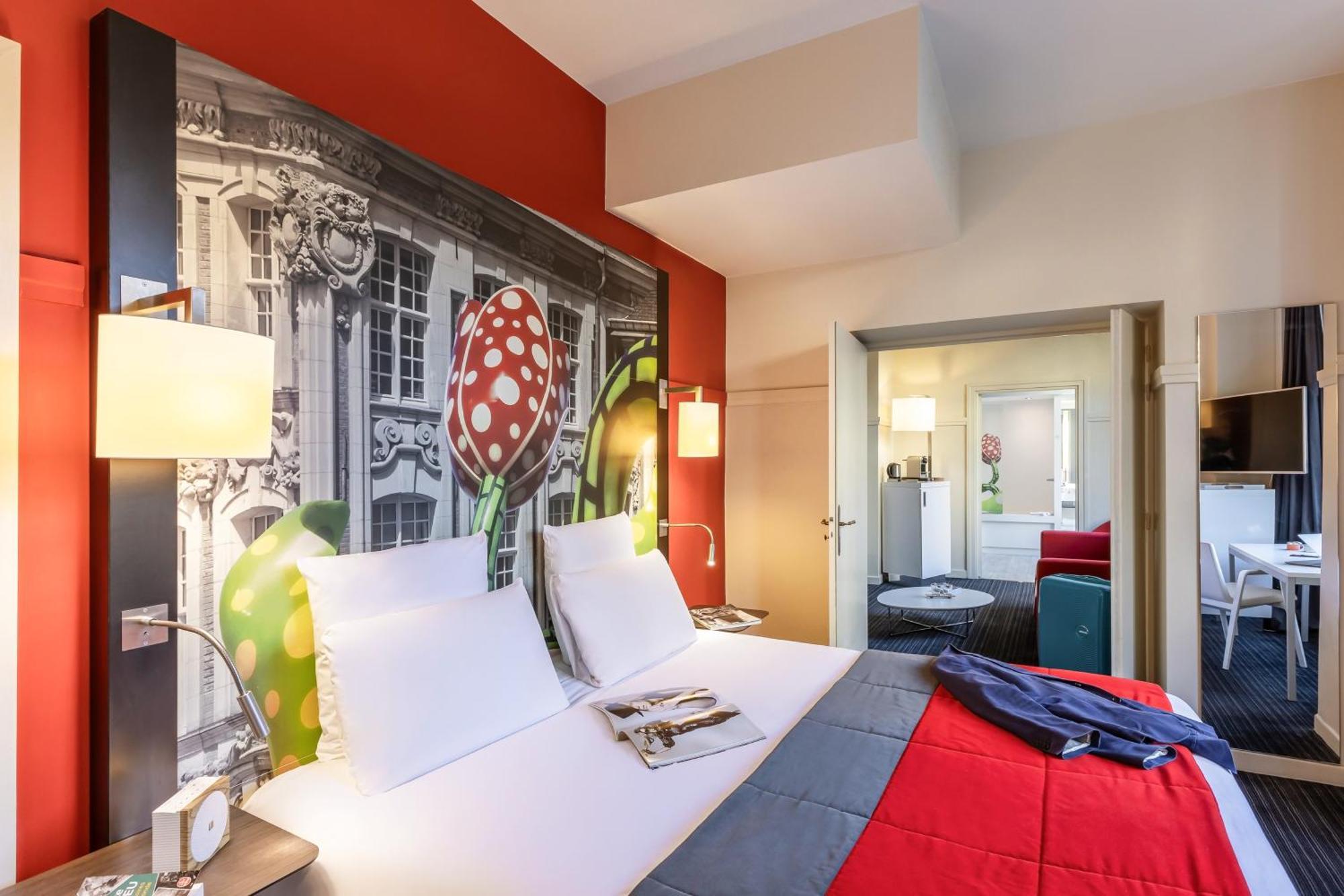 Mercure Lille Centre Grand Place Bagian luar foto